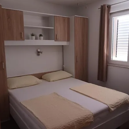 Zeljak Apartments Vodice Room photo